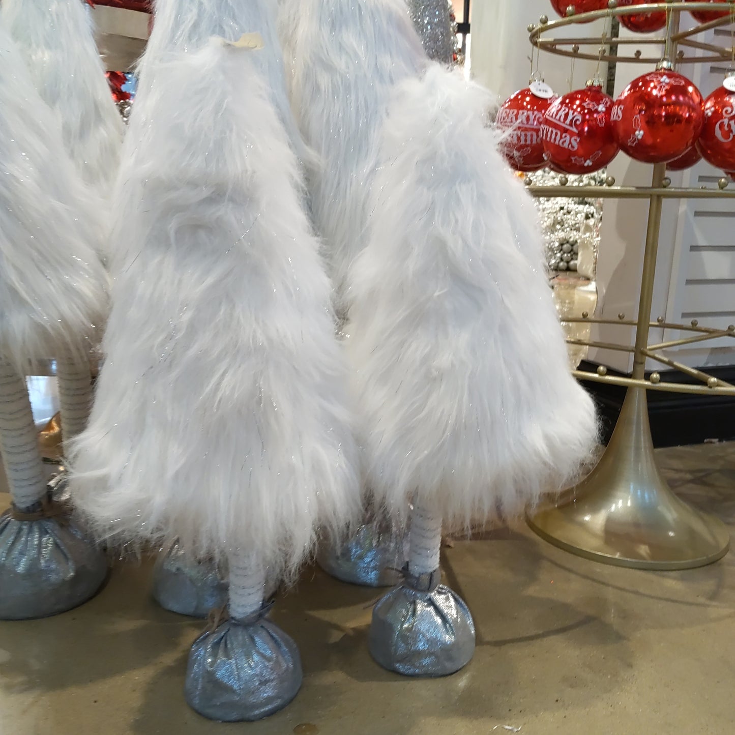 26.75" Tree Fur White