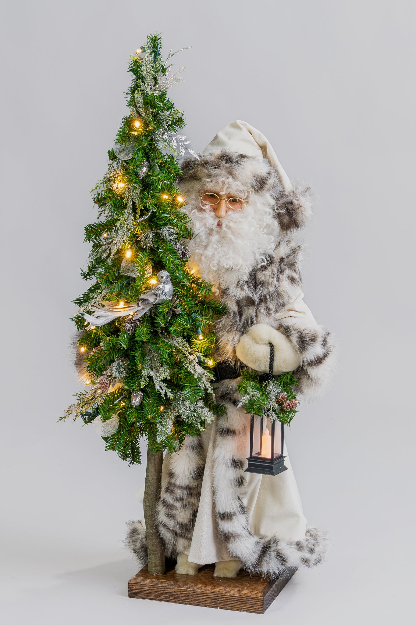 SANTA- Ivory Snow Leopard, 29"