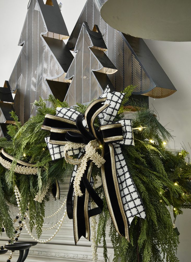 Midnight Majesty designer tree collection