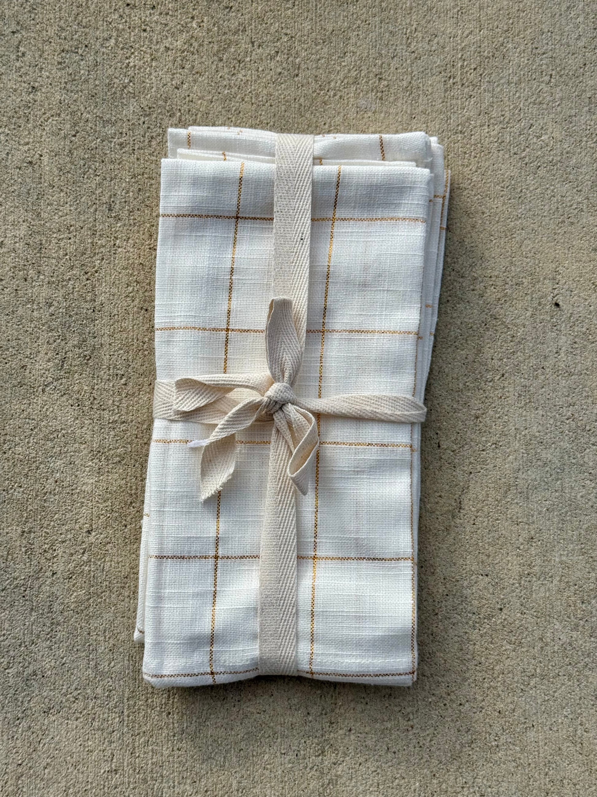 18" Square Cotton Napkins w/ Grid Pattern & Metallic Gold Thread, Cream Color, Set of 4